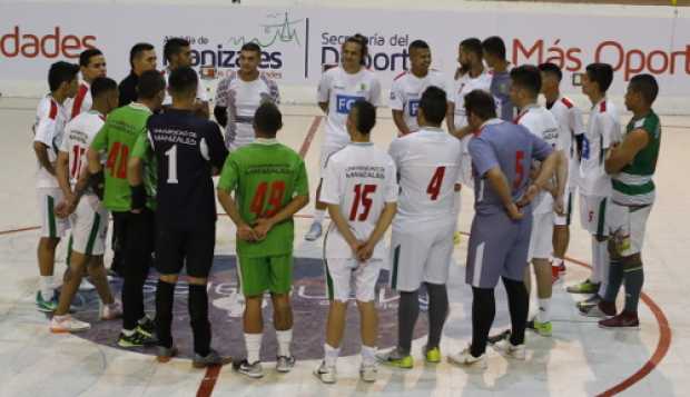 Los jugadores entrenan durante toda la semana. En abril será el debut. Los jugadores entrenan durante toda la semana. En abril será el debut.