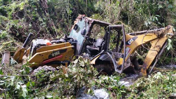 Así quedó la pajarita. Esa misma máquina se rodó en la vereda Montebello. La manejaba Adrián, hijo del hoy fallecido, quien en e