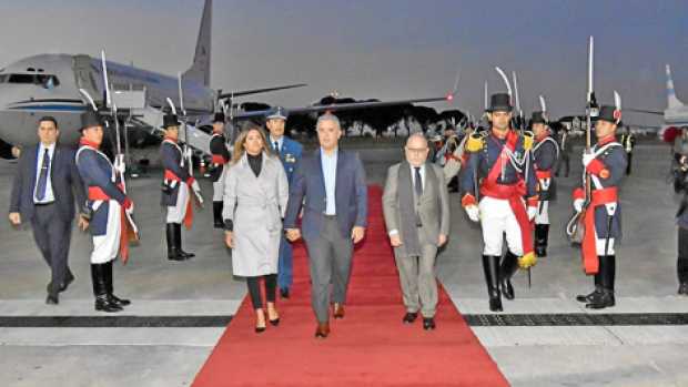 Foto | Cortesía Presidencia de la República | LA PATRIA  El presidente de Colombia, Iván Duque, y su esposa, María Juliana Ruiz,