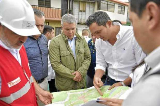 Foto | Cortesía Presidencia | LA PATRIA El presidente, Iván Duque y otros miembros de su gabinete analizaron con el alcalde de P