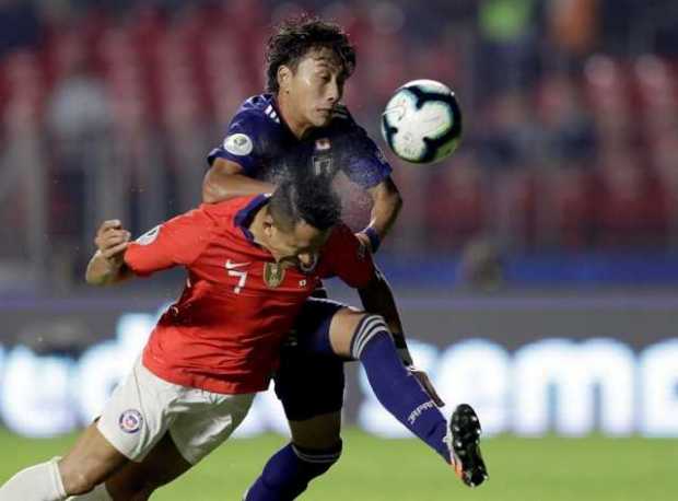 Chile goleó 4-0 a Japón 