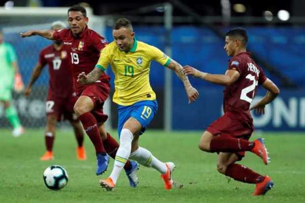 El VAR le quitó el triunfo a Brasil que empató 0-0 con Venezuela