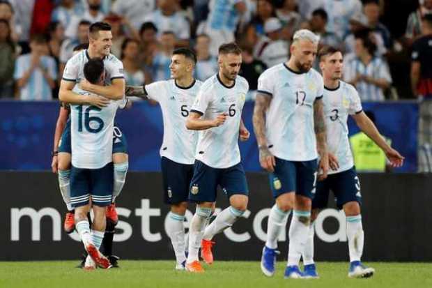 Hay Argentina-Brasil en la semifinal de la Copa América: la Albiceleste le ganó 2-0 a Venezuela  