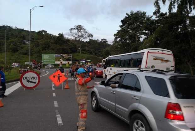 Habilitan paso por el Helicoidal, en la vía Pereira-Manizales