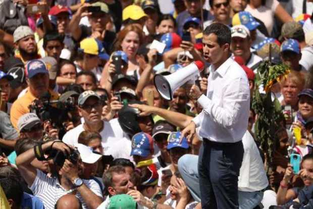El líder del Parlamento, Juan Guaidó