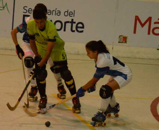 Arrancó el Nacional de Hockey en Manizales