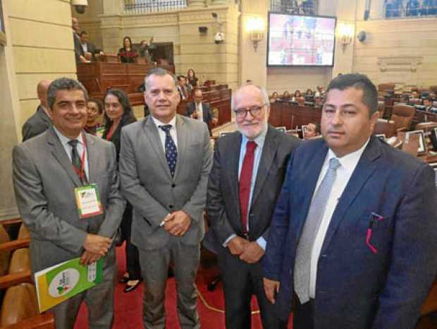 Felices en presentación de Juegos