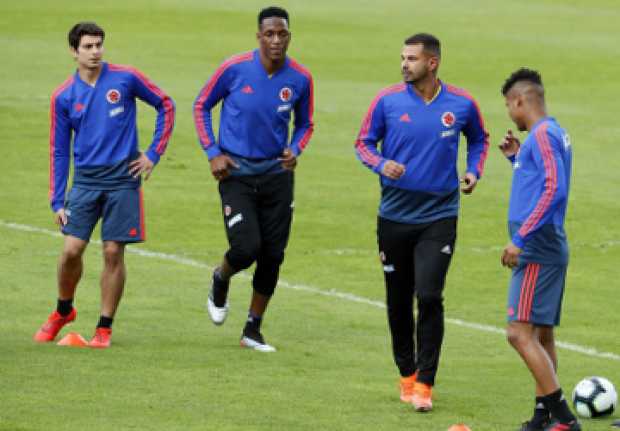 Stefan Medina, Yerry Mina, Edwin Cardona y Wílmar Barrios entrenaron esta semana en Bogotá y hacen parte de los 23 jugadores con