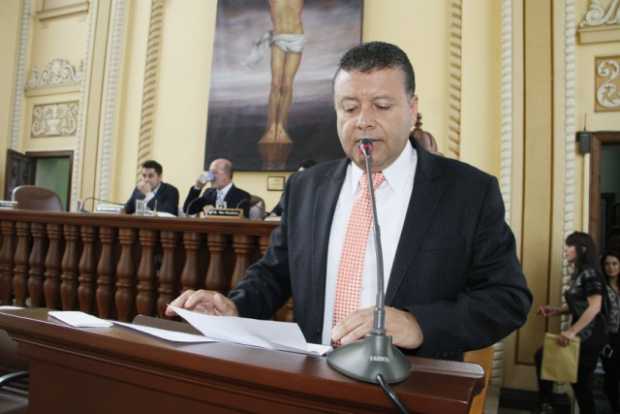 El 25 de enero del 2016 asumió como contralor de Caldas Juan Carlos Pérez. Fue elegido de una terna y por votación unánime de la