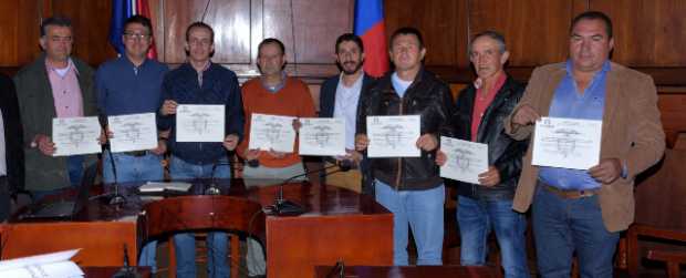 Alcalde y siete concejales de Salamina recibieron credenciales Alcalde y siete concejales de Salamina recibieron credenciales