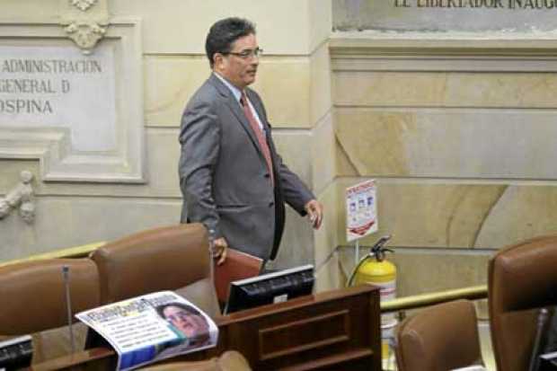 Foto | Colprensa | LA PATRIA  Alberto Carrasquilla, ministro de Hacienda, recordó que el nuevo proyecto de ley es básicamente el
