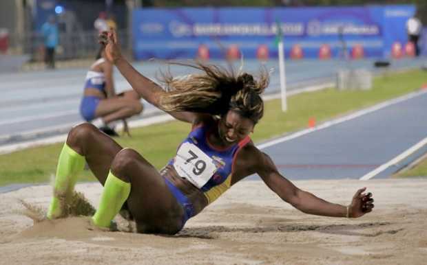 Caterine Ibargüen avanzó a la final del salto triple en el Mundial de Atletismo