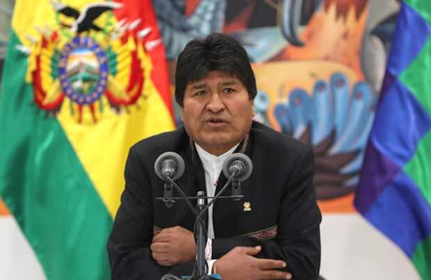Evo Morales dice que iría a segunda vuelta aunque confía en ganar en primera