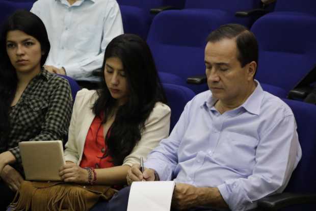 Jorge Hernán Yepes, candidato a la Alcaldía de Manizales por el Partido Conservador, reitera que va hasta el final de la campaña Jorge Hernán Yepes, candidato a la Alcaldía de Manizales por el Partido Conservador, reitera que va hasta el final de la campaña