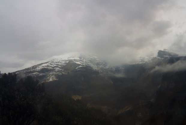 El Volcán Nevado del Ruiz se mantiene en nivel Amarillo de actividad