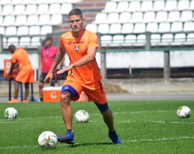 Juan David Rodríguez, habitual titular del Blanco, estaría hoy en la nómina titular.