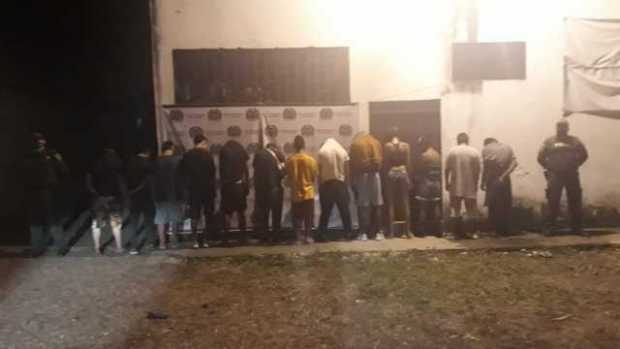 13 detenidos en Las Ferias (La Dorada) por evadir la cuarentena 13 detenidos en Las Ferias (La Dorada) por evadir la cuarentena