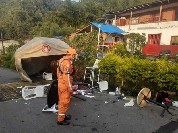 Por evadir el retén arrolló el puesto de control en Manzanares