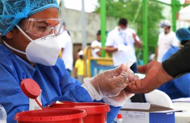Colombia pasa los 300.000 contagios por covid-19 con récord de 10.673 casos