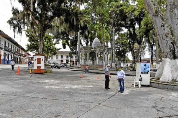 Fotos | Luis Fernando Rodríguez | LA PATRIA La Alcaldía de Salamina informó ayer a la ciudadanía de un nuevo contagio de covid-1