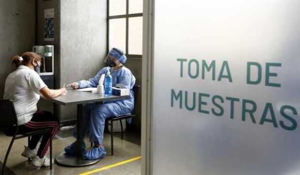 Las zonas con los datos de contagios más altos del país siguen siendo Bogotá, Antioquia y Valle del Cauca. 