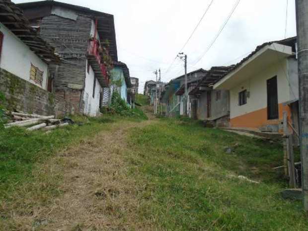 Piden pavimentar la cuadra del barrio La Esperanza en Anserma 