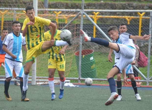 Caldas, con un equipo prejuvenil, ganó el Torneo Juvenil de la Feria. 