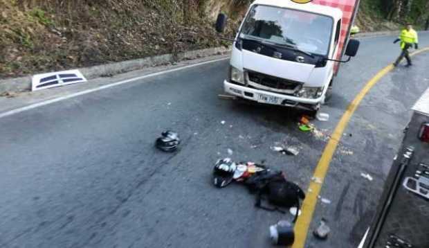 Accidente de tránsito en la vía a Neira y en el barrio El Nevado