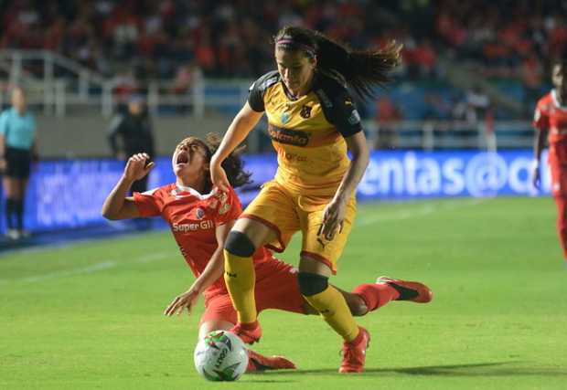 América y Medellín, que jugaron la final del año pasado, se arman para volver a ser protagonistas. 