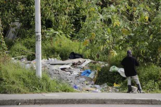 Comunidad cansada por tanta basura 