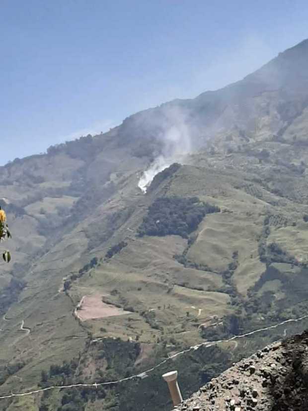 Dos incendios forestales afectaron dos veredas de PácoraSeis hectáreas las consumidas. 