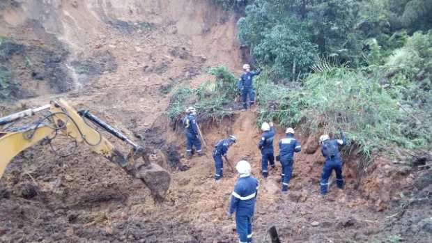 Organismos de socorro retoman labores de búsqueda en derrumbe en Chinchiná 