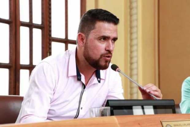 Diputado Manuel Orlando Correa, otro positivo para covid en la Asamblea de Caldas