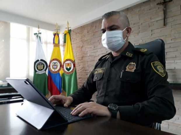Coronel Luis Alberto Gómez Luna, comandante de Policía Caldas Coronel Luis Alberto Gómez Luna, comandante de Policía Caldas
