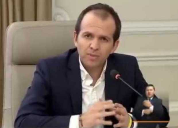 Ernesto Lucena, ministro del Deporte. Ernesto Lucena, ministro del Deporte.