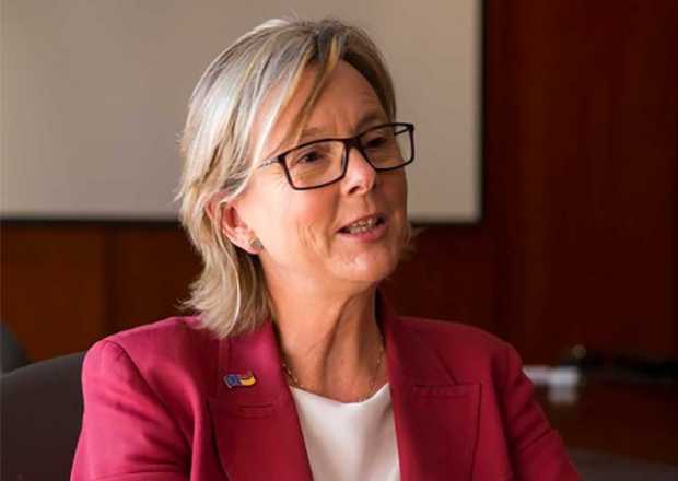 Embajadora de la Unión Europea en Colombia, Patricia Llombart.