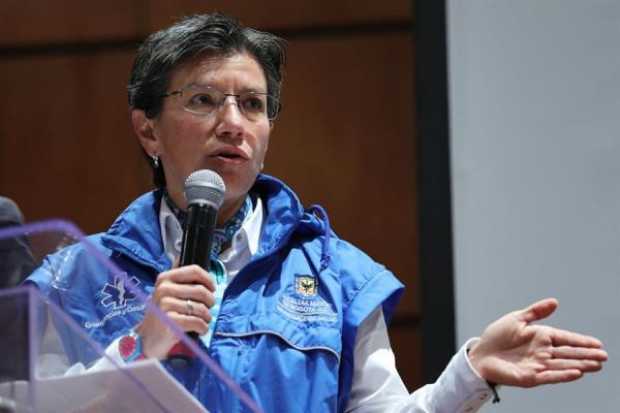 Alcaldesa de Bogotá reconoce que hubo servicio inadecuado en muerte de trans