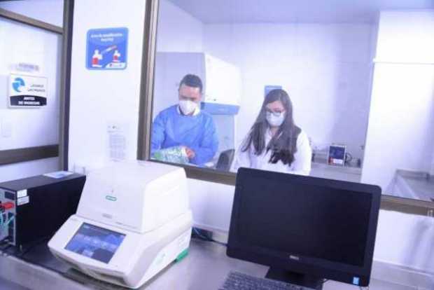 Dos equipos reactivarían el procesamiento de pruebas en el Laboratorio de Biología Molecular de la U. de Caldas