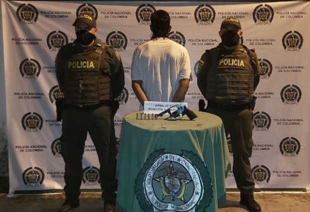 Les disparó a dos personas en La Dorada Les disparó a dos personas en La Dorada