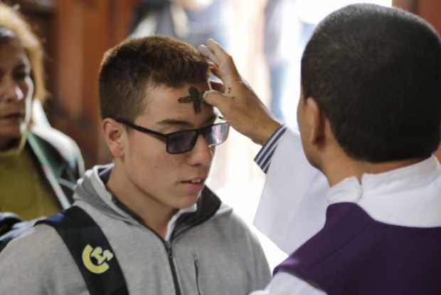 Eucaristías a puertas cerradas en Manizales Eucaristías a puertas cerradas en Manizales