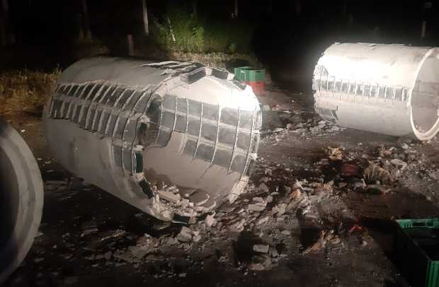 La droga iba en tubos de cemento. La droga iba en tubos de cemento.