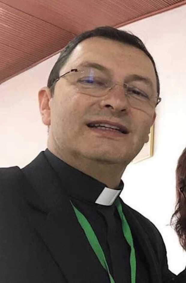 Obispo caldense Ovidio Giraldo Velásquez para Barrancabermeja