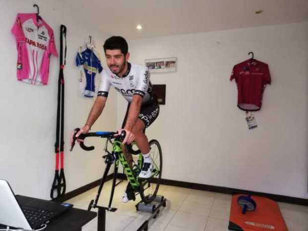 Jhon Ánderson Rodríguez, de Epm Scott, entre los autorizados para entrenar.