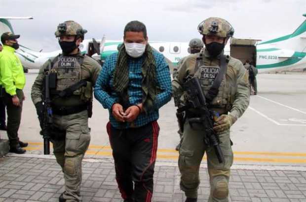 Autoridades colombianas capturan a mano derecha de alias "Iván Márquez"