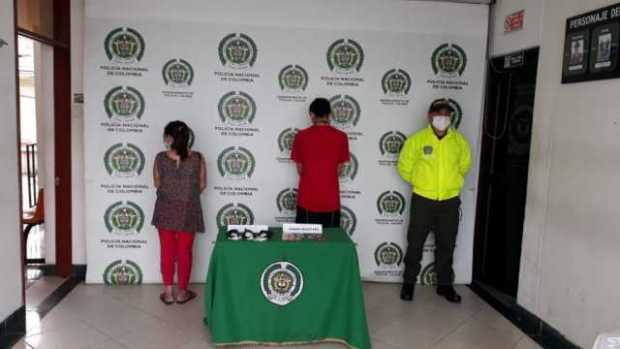 Madre e hijo, en Chinchiná