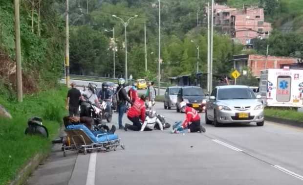Tres motociclistas lesionados en accidente por la Panamericana 