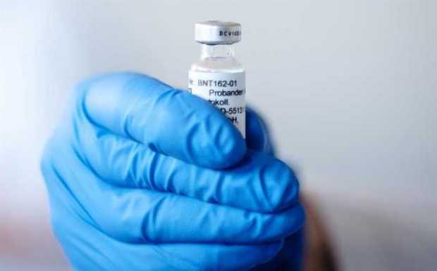 Pfizer y BioNTech solicitan este viernes una autorización para su vacuna contra la covid-19
