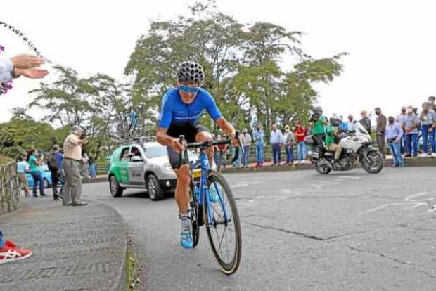 Óscar Sevilla se gastó solo 43 minutos y 36 segundos desde Chinchiná hasta la meta en Chipre (Manizales).