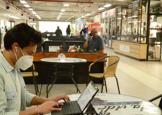 reapertura del aeropuerto 