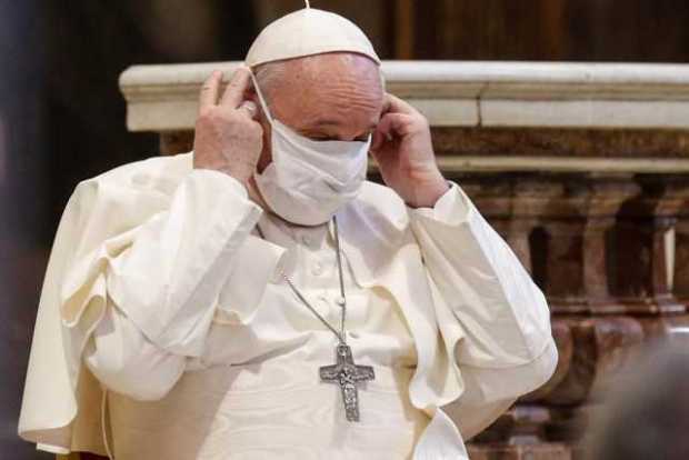 El papa Francisco se pronunció contra los que van a misa para hacerse ver